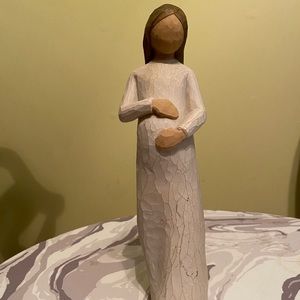 Willow Creek “cherish” sculpture